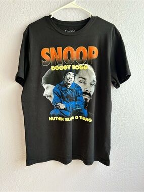 21 Men Snoop Dogg Men’s Tee • Used • Size: Large